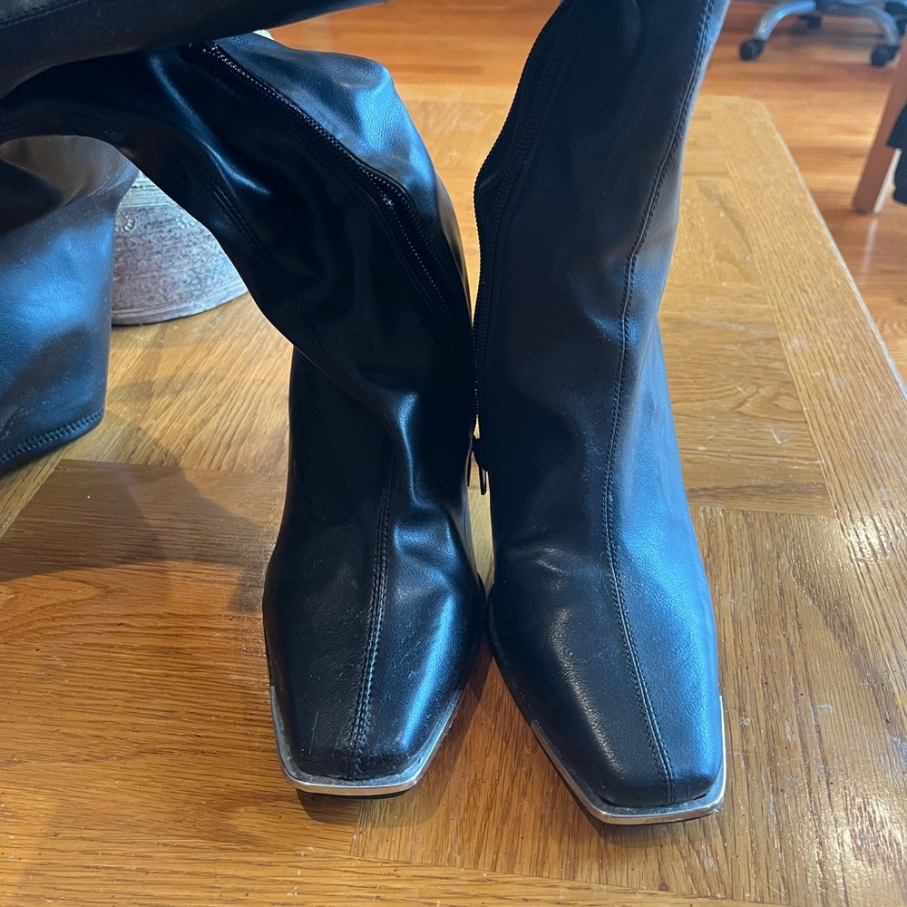 Steve Madden thigh high heeled boots barely worn